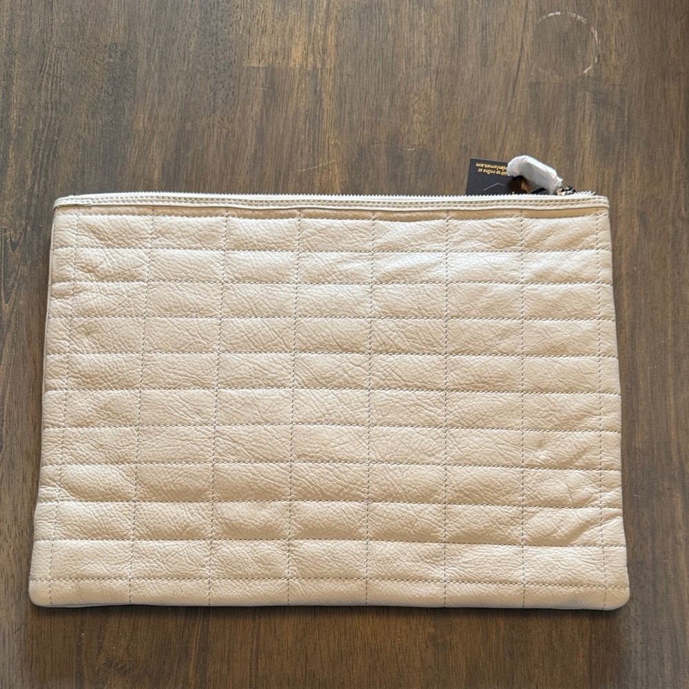 Hayden-Harnett Bowdoin Quilted Leather Clutch - Cream - Picture 3 of 6